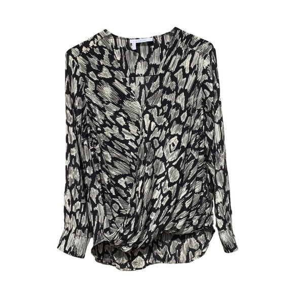 Derek Lam 10 Crosby Black White Long Sleeve Oversize Front Wrap Blouse size 2 - Picture 5 of 14